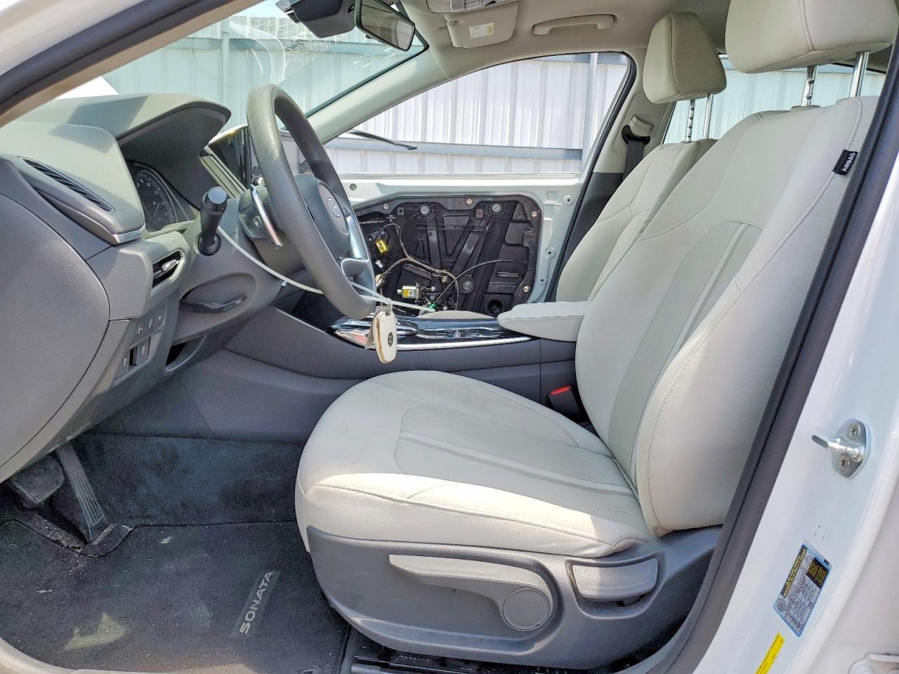 2021 Hyundai Sonata Hybrid Blue - Image 7