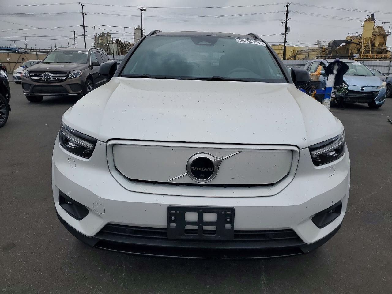 2022 Volvo Xc40 P8 Recharge Plus - Фото 5