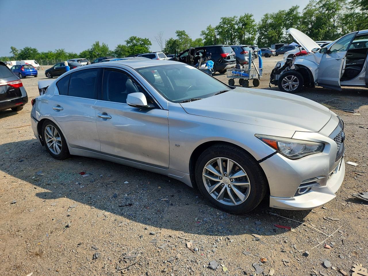 2015 Infiniti Q50 Premium - Фото 4