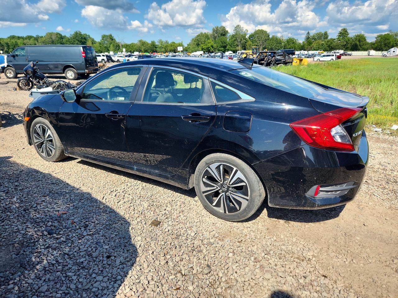 2018 Honda Civic Ex - Фото 2