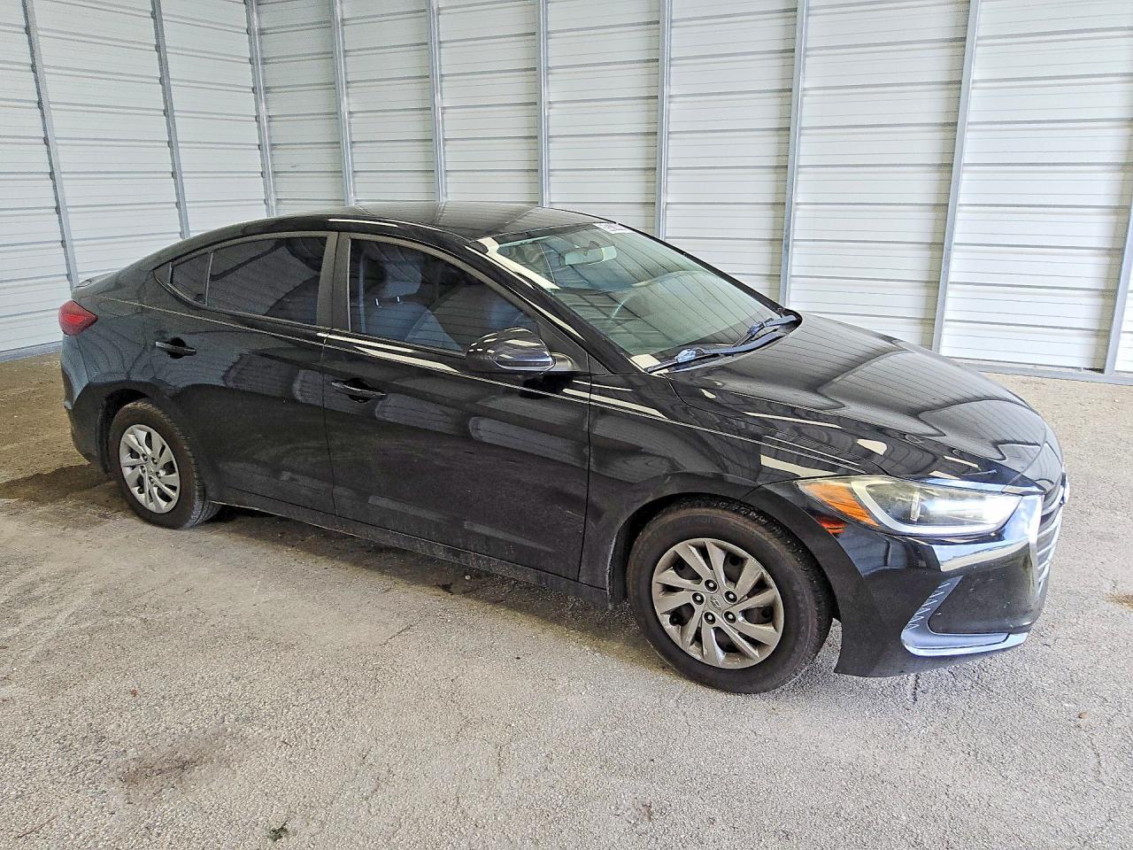 2017 Hyundai Elantra Se - Image 4