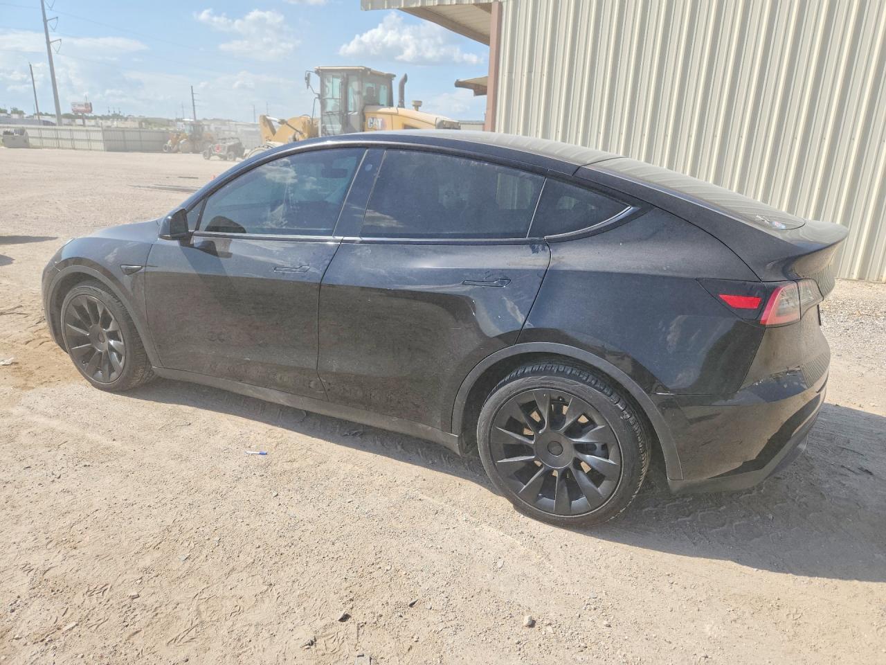 2021 Tesla Model Y - Фото 2