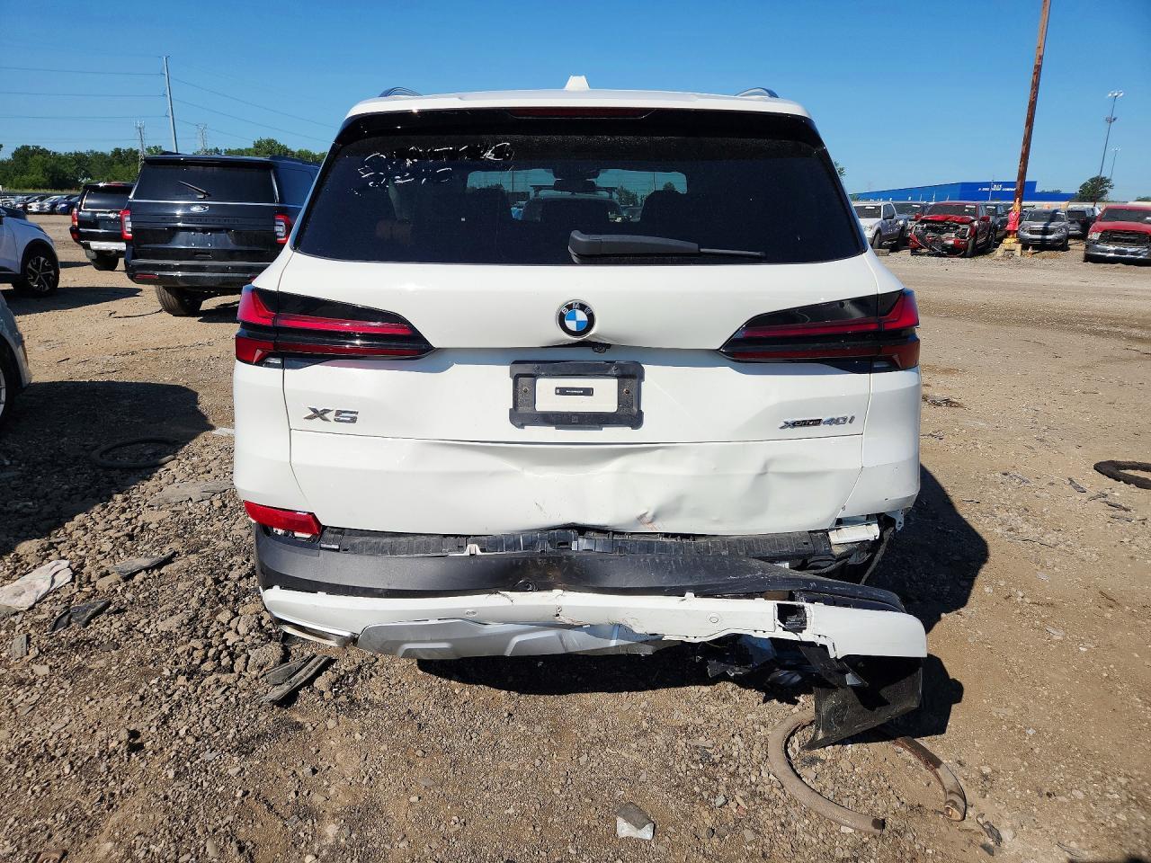2024 BMW X5 xDrive40I - Image 6