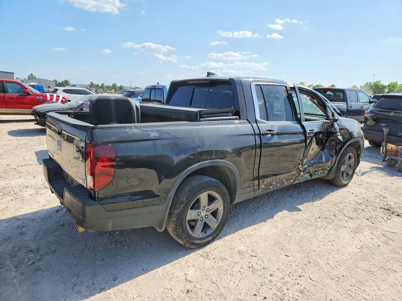 2023 Honda Ridgeline Rtl - Image 3