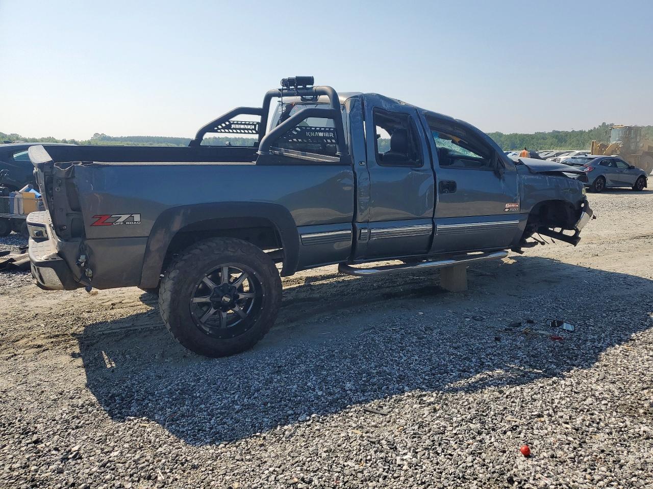 2002 Chevrolet Silverado K1500 - Фото 3