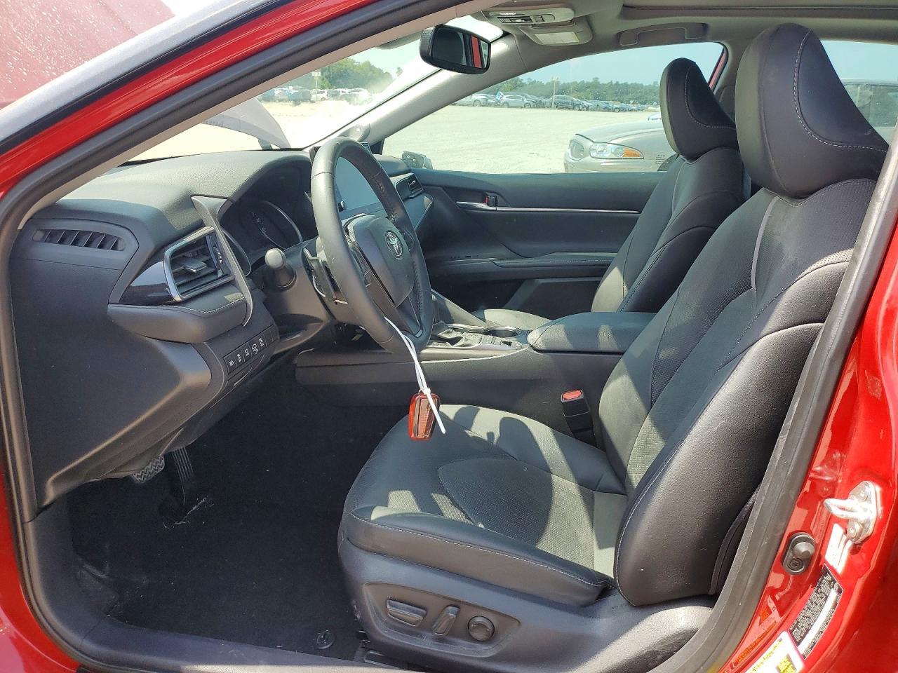 2024 Toyota Camry Xse V6 - Фото 7