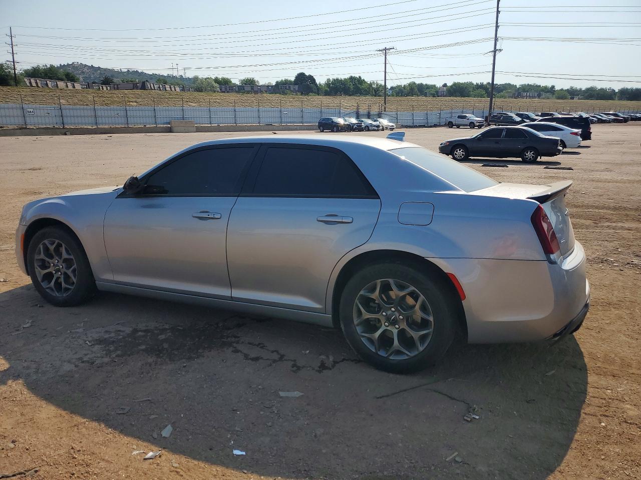 2016 Chrysler 300 S - Image 2