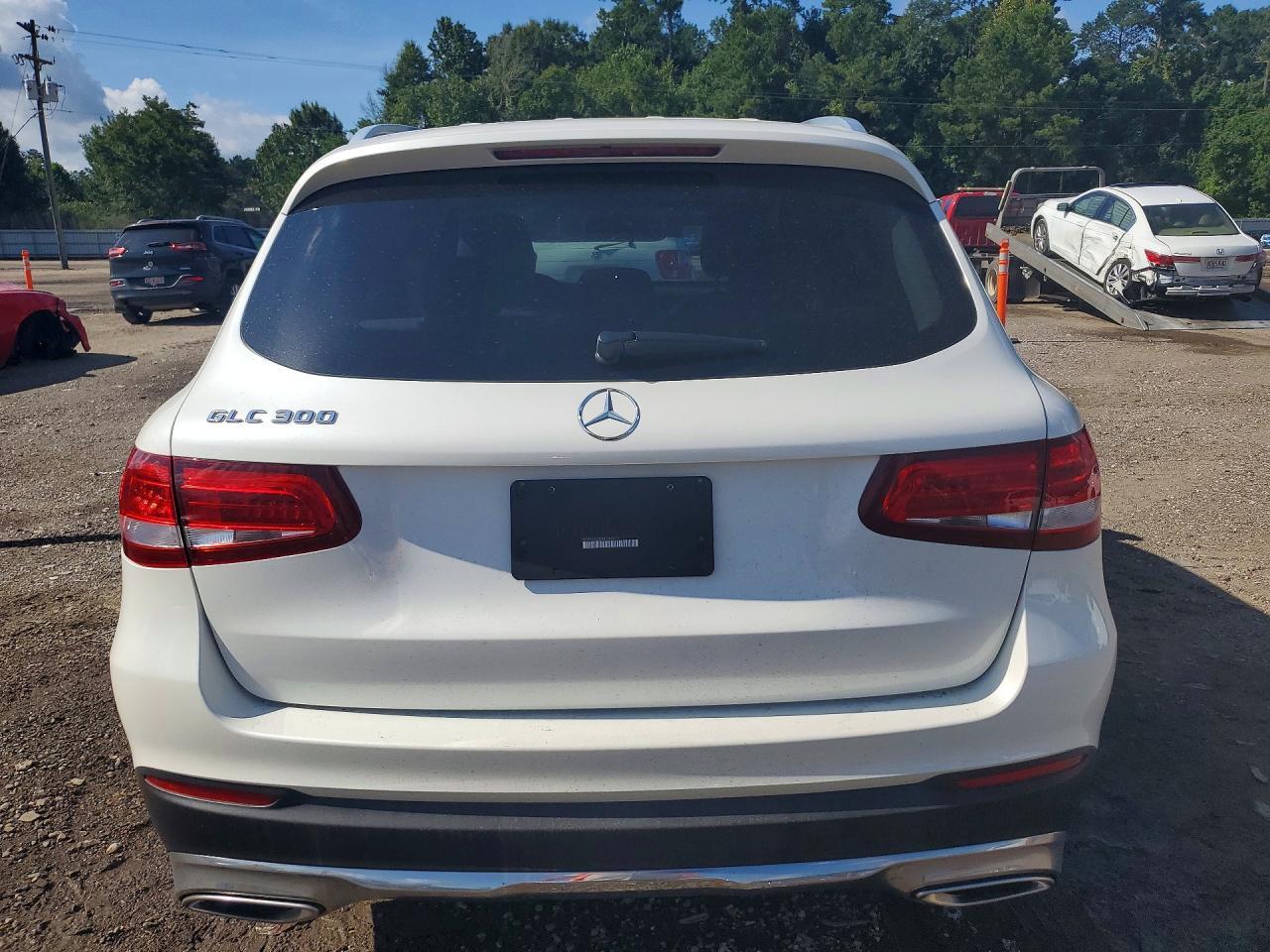 2017 Mercedes-Benz Glc 300 - Image 6
