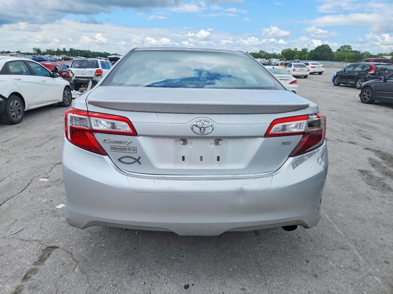 2012 Toyota Camry Se - Фото 6