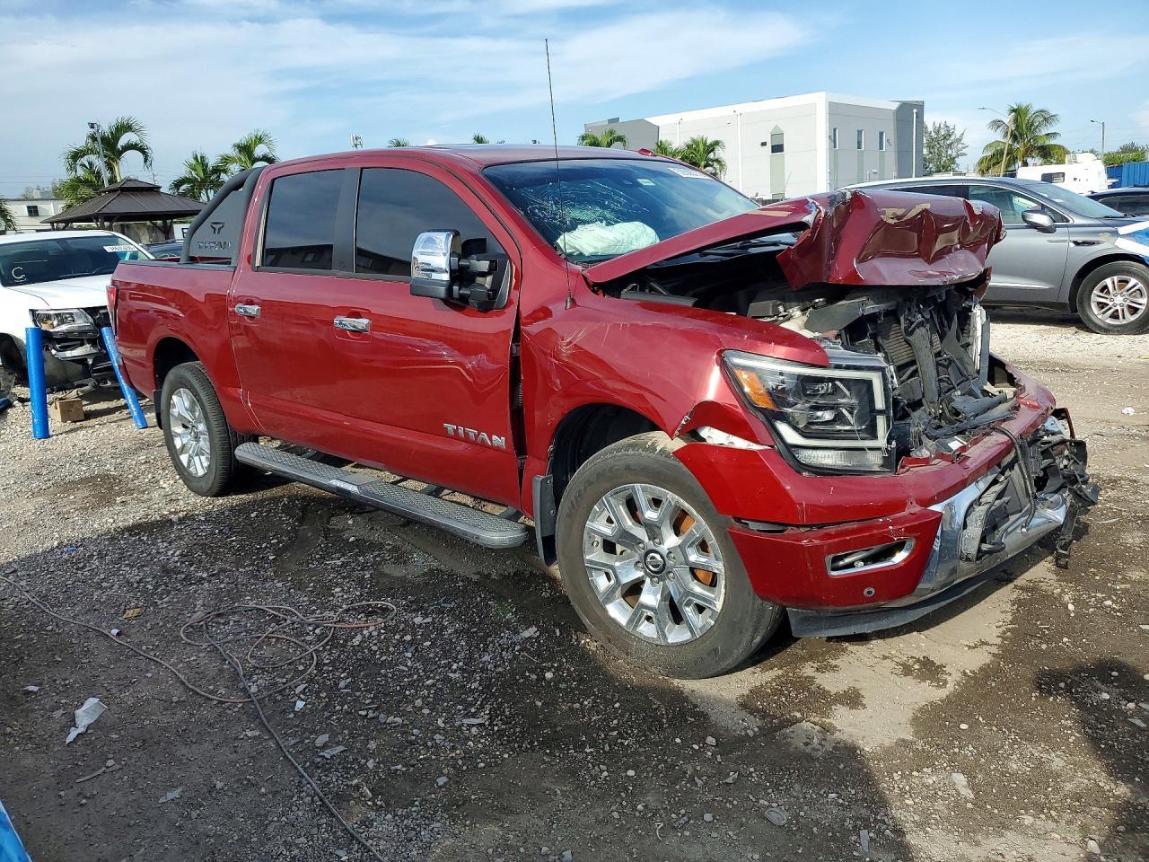 2021 Nissan Titan Sl - Фото 4