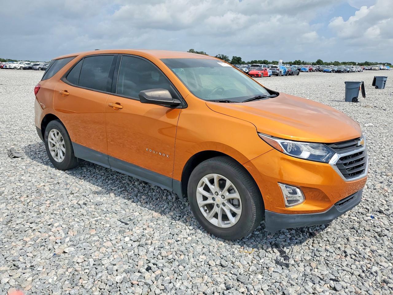 2019 Chevrolet Equinox Ls - Фото 4