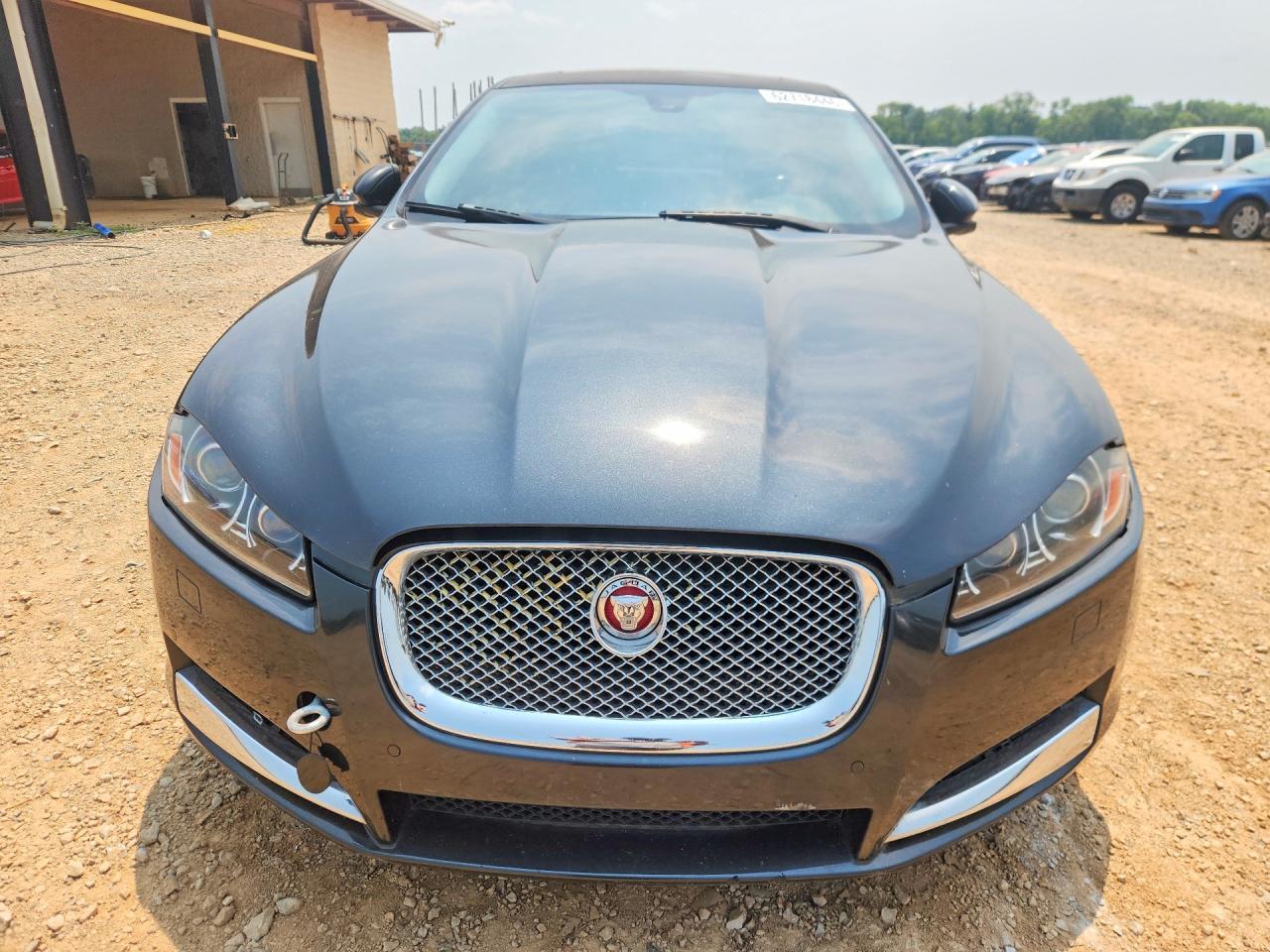 2015 Jaguar Xf 2.0T Premium - Фото 5
