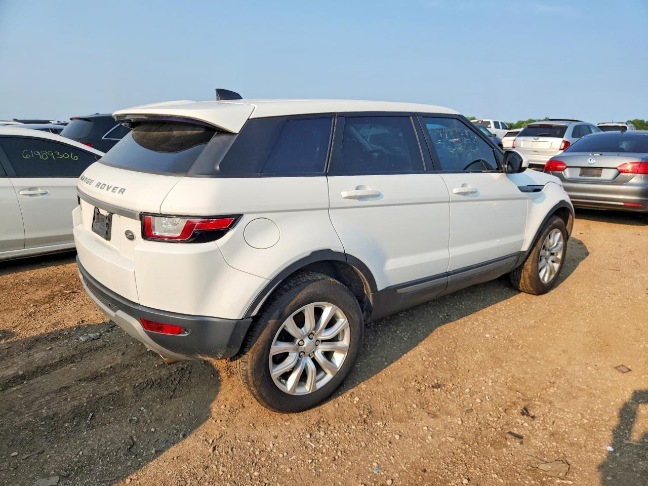 2017 Land Rover Range Rover Evoque Se - Фото 3