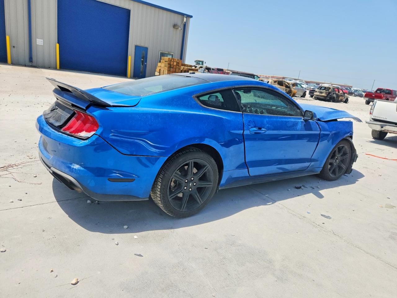 2019 Ford Mustang - Image 3