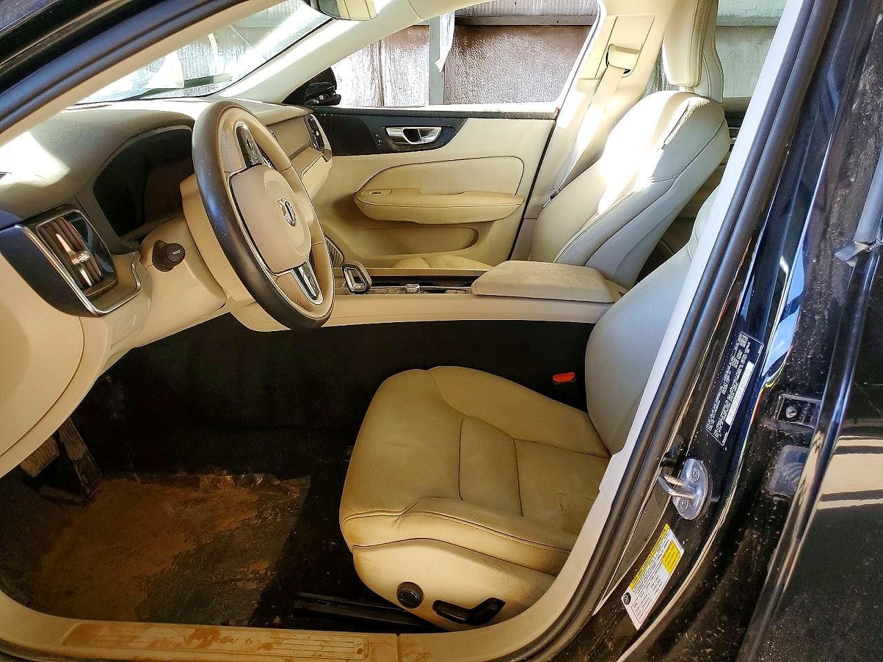 2024 Volvo S60 Plus - Image 7