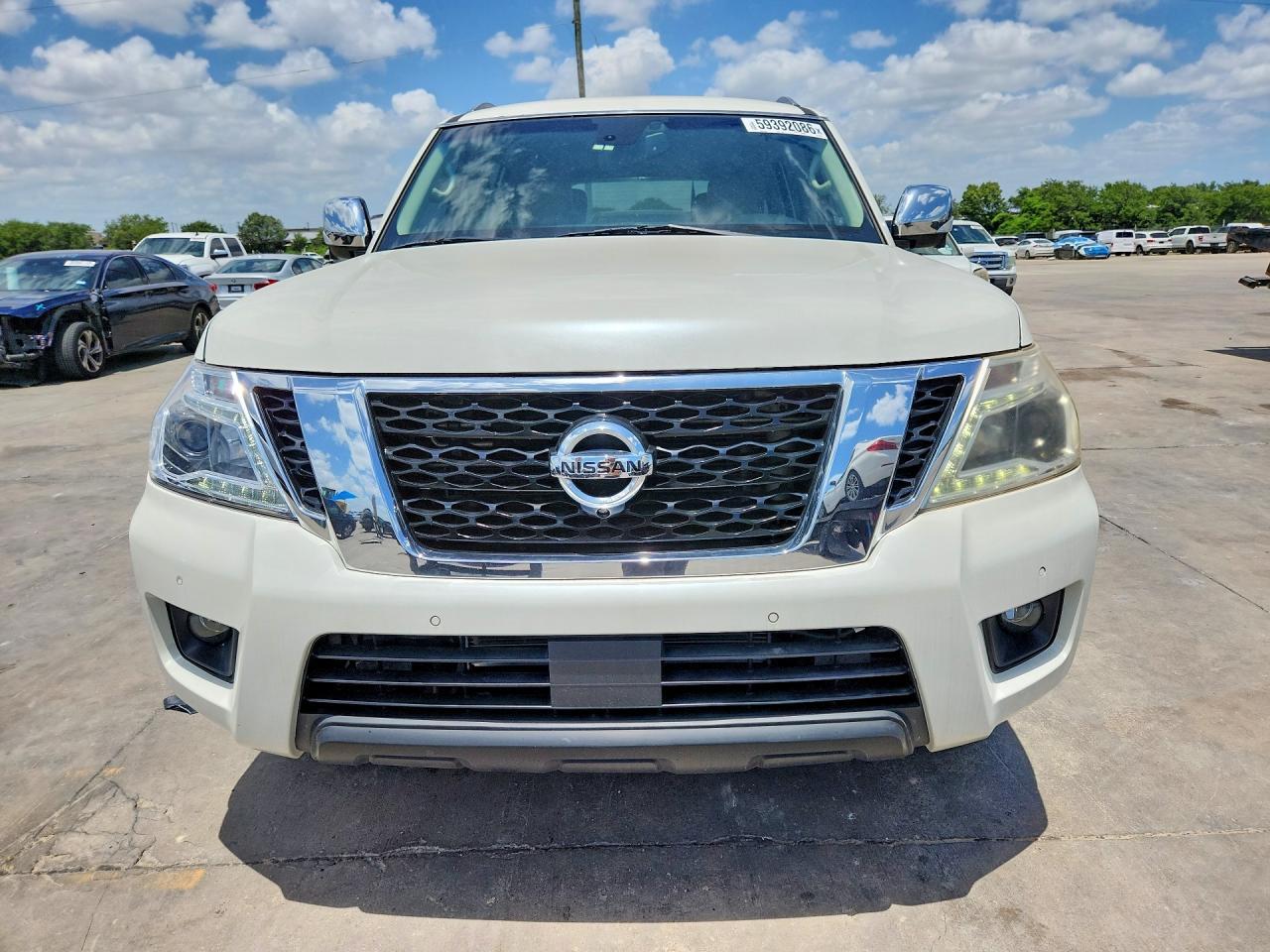 2017 Nissan Armada Platinum - Фото 5