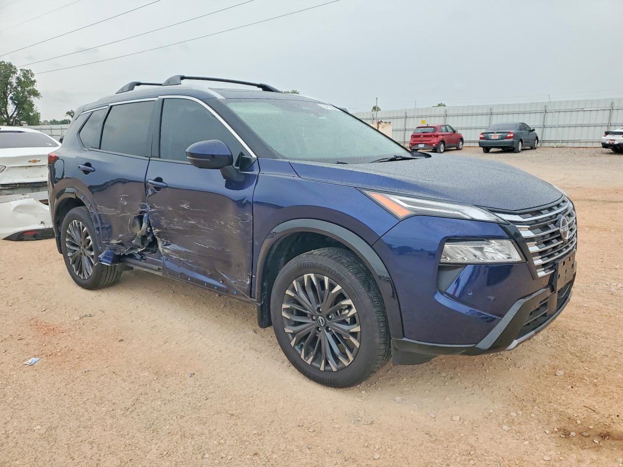 2026 Nissan Rogue Platinum - Фото 4