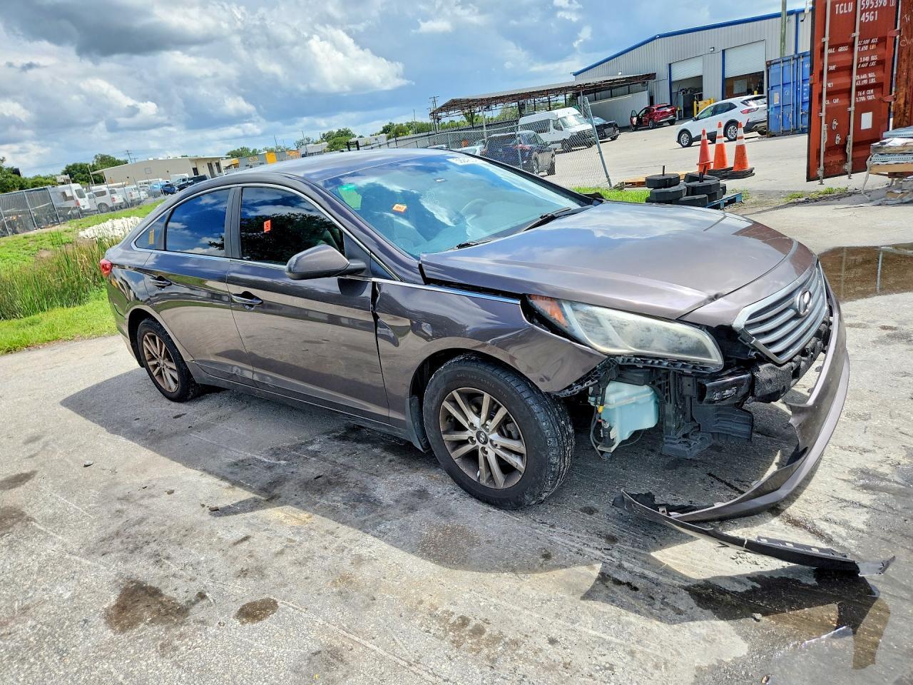 2017 Hyundai Sonata Se - Image 4