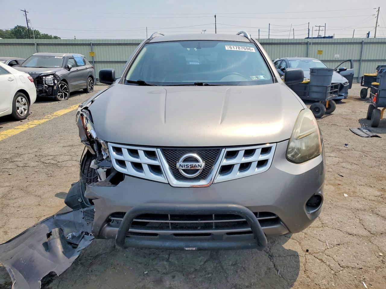2014 Nissan Rogue Select S - Image 5