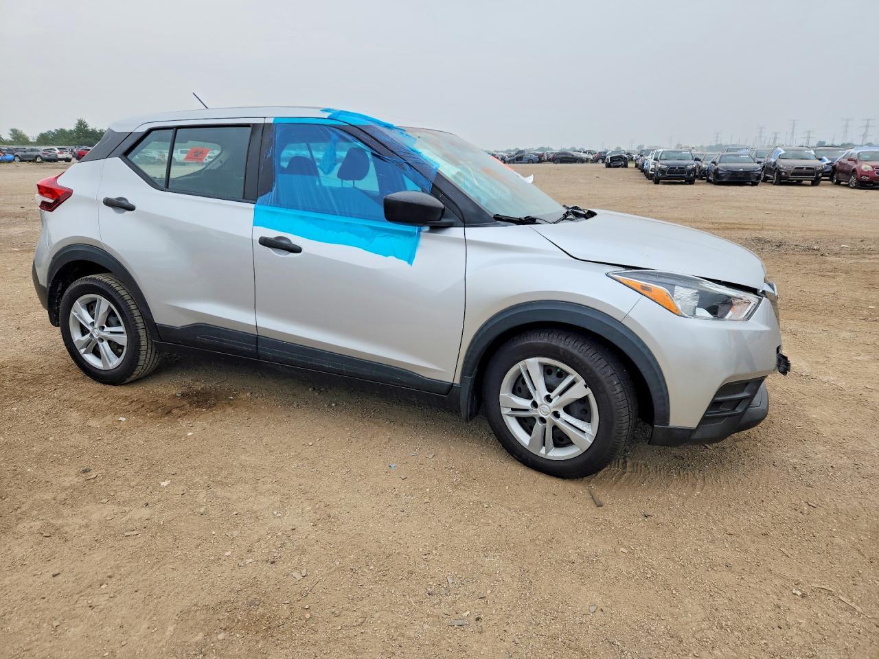 2020 Nissan Kicks S - Image 4