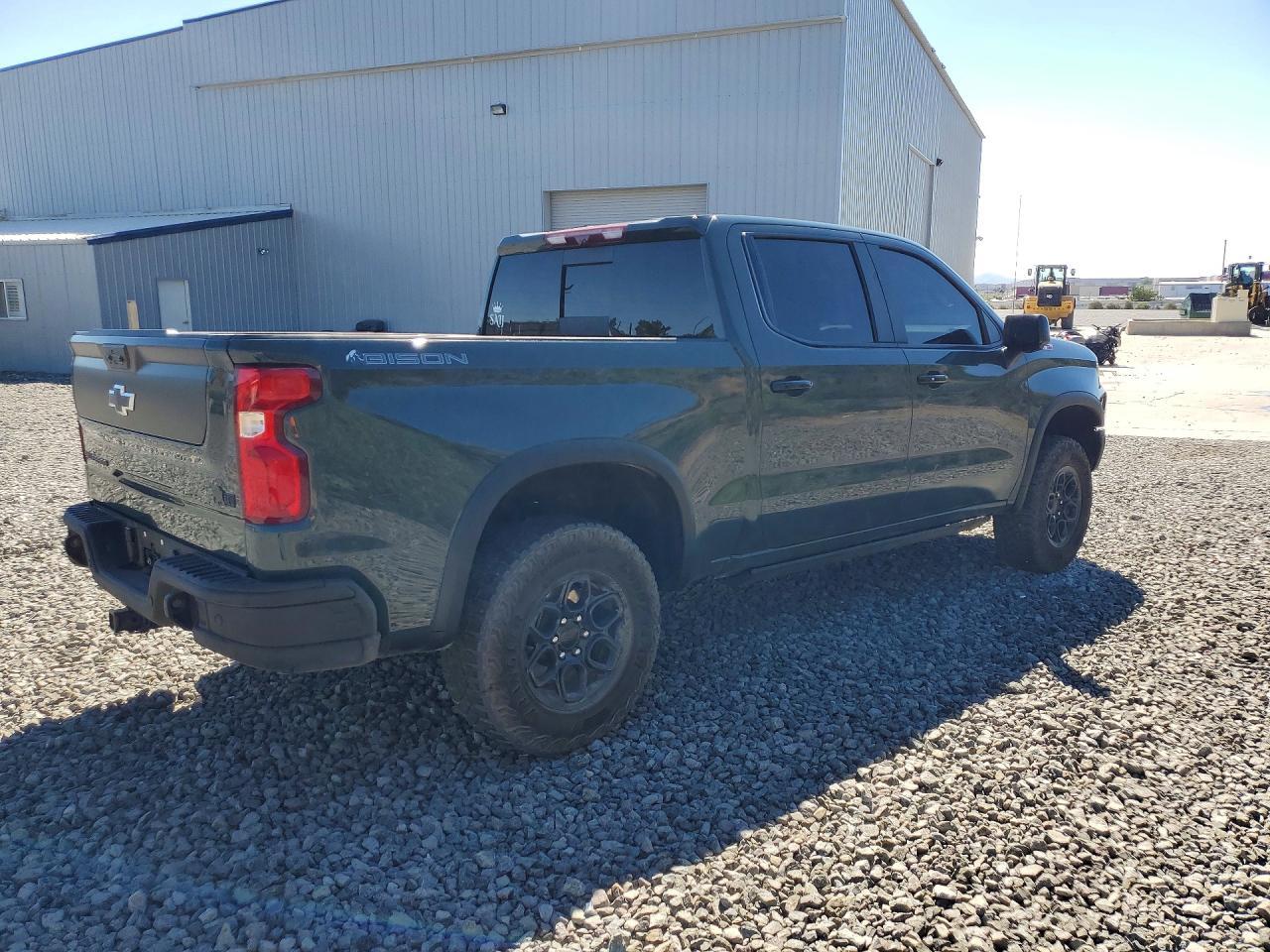 2025 Chevrolet Silverado K1500 Zr2 - Фото 3