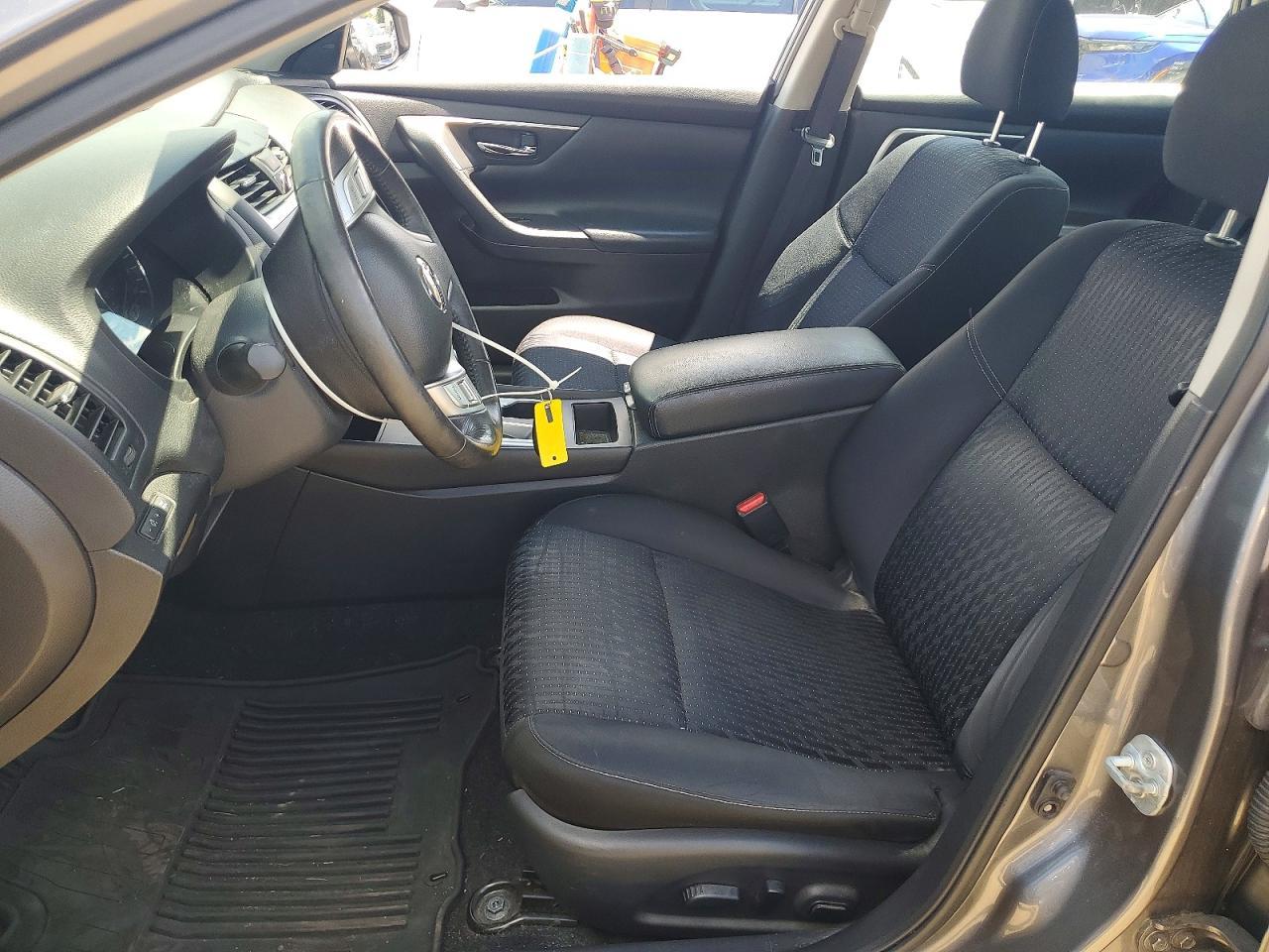 2017 Nissan Altima 2.5 Sv - Image 7
