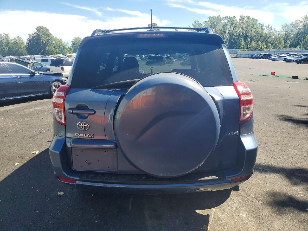 2011 Toyota Rav4 Base - Фото 6