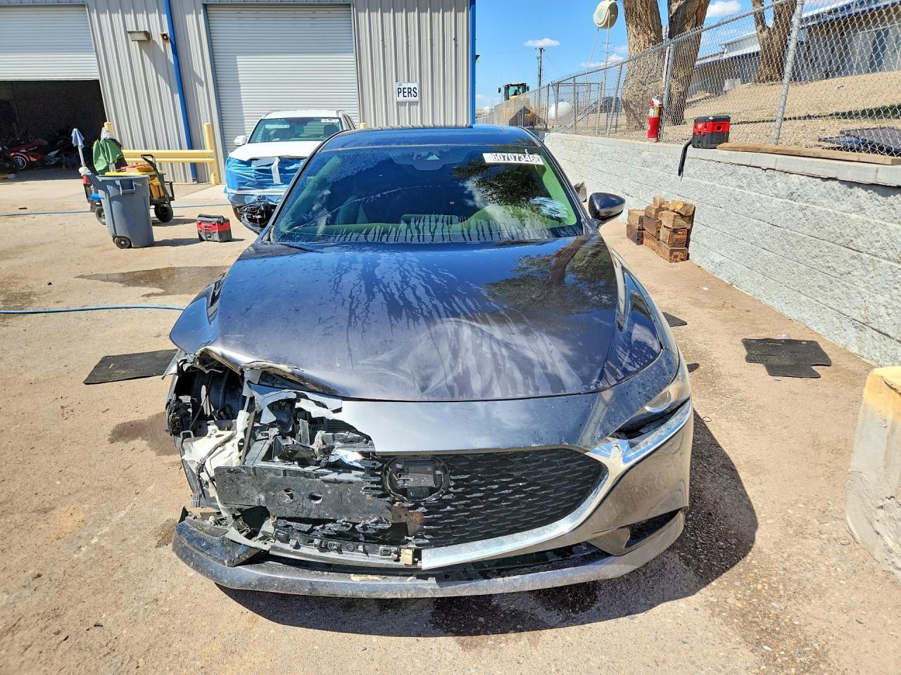 2021 Mazda 3 Preferred - Image 5