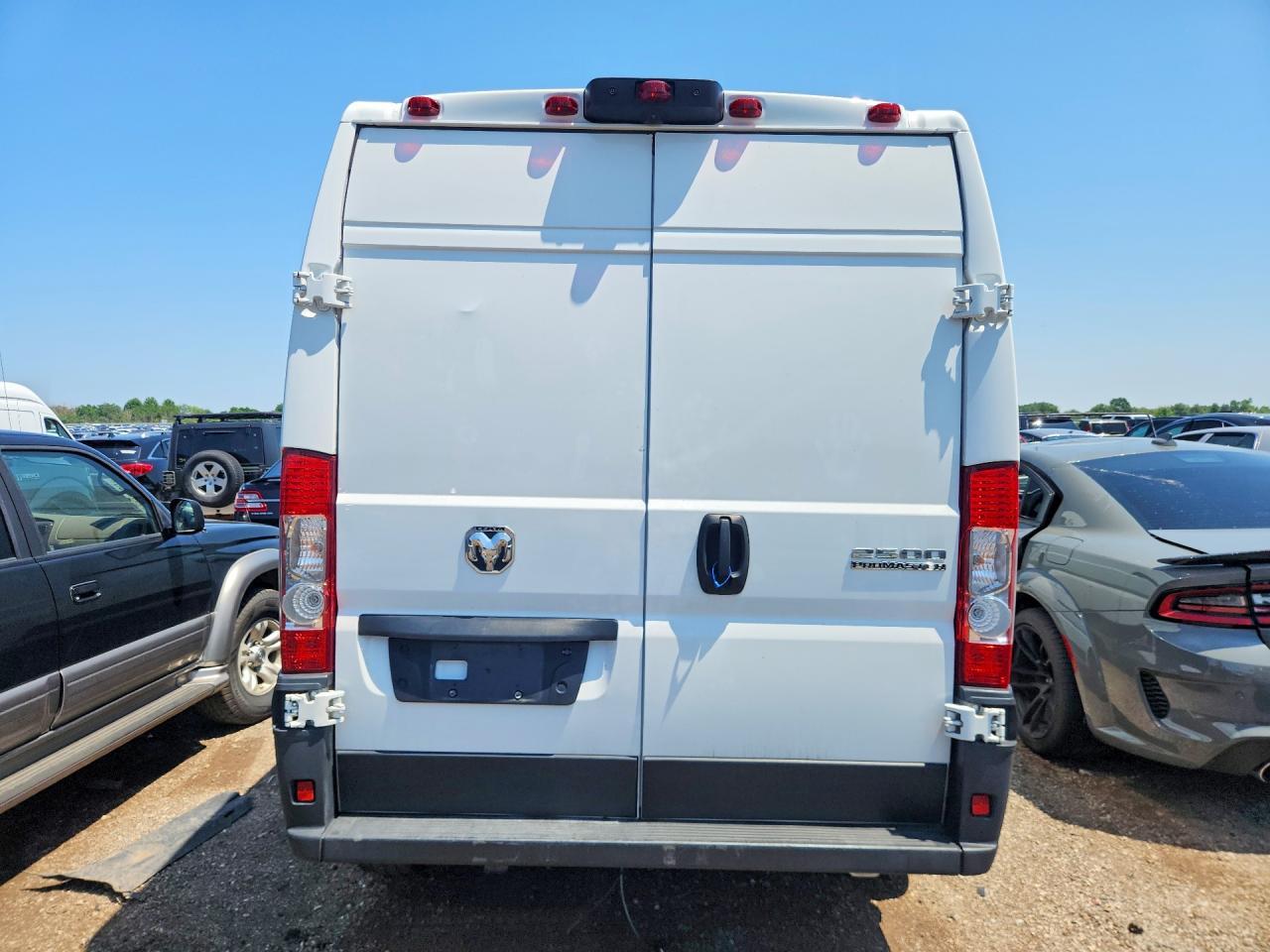 2025 Ram Promaster 2500 Delivery Van - Image 6