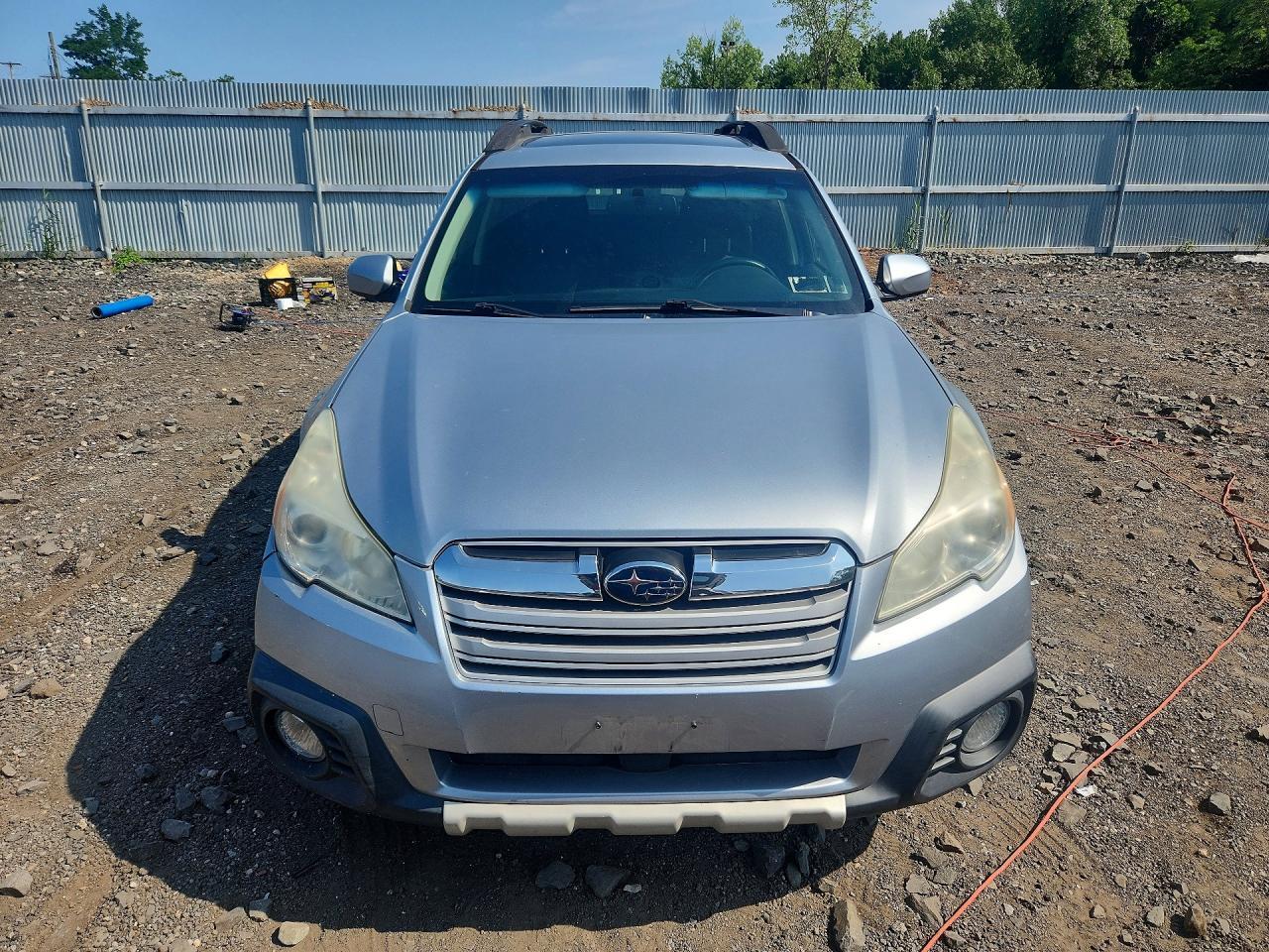 2013 Subaru Outback 2.5I Limited - Image 5