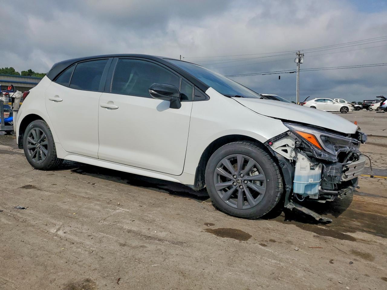 2024 Toyota Corolla Hatchback Se - Фото 4
