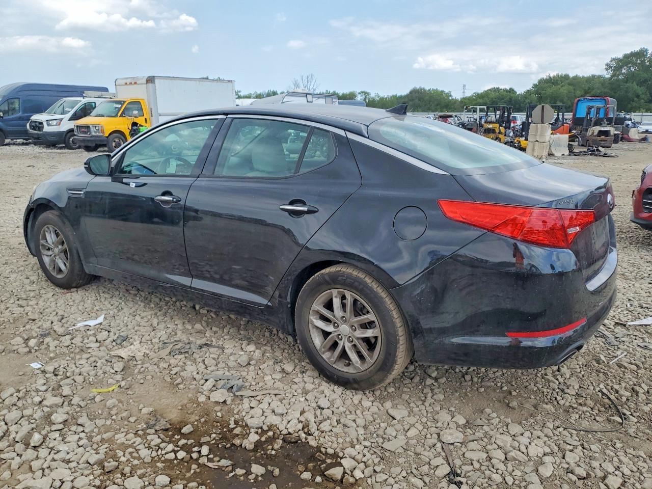 2013 Kia Optima Lx - Image 2
