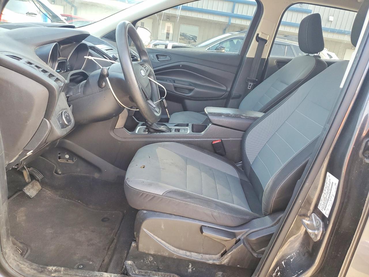2018 Ford Escape S - Фото 7