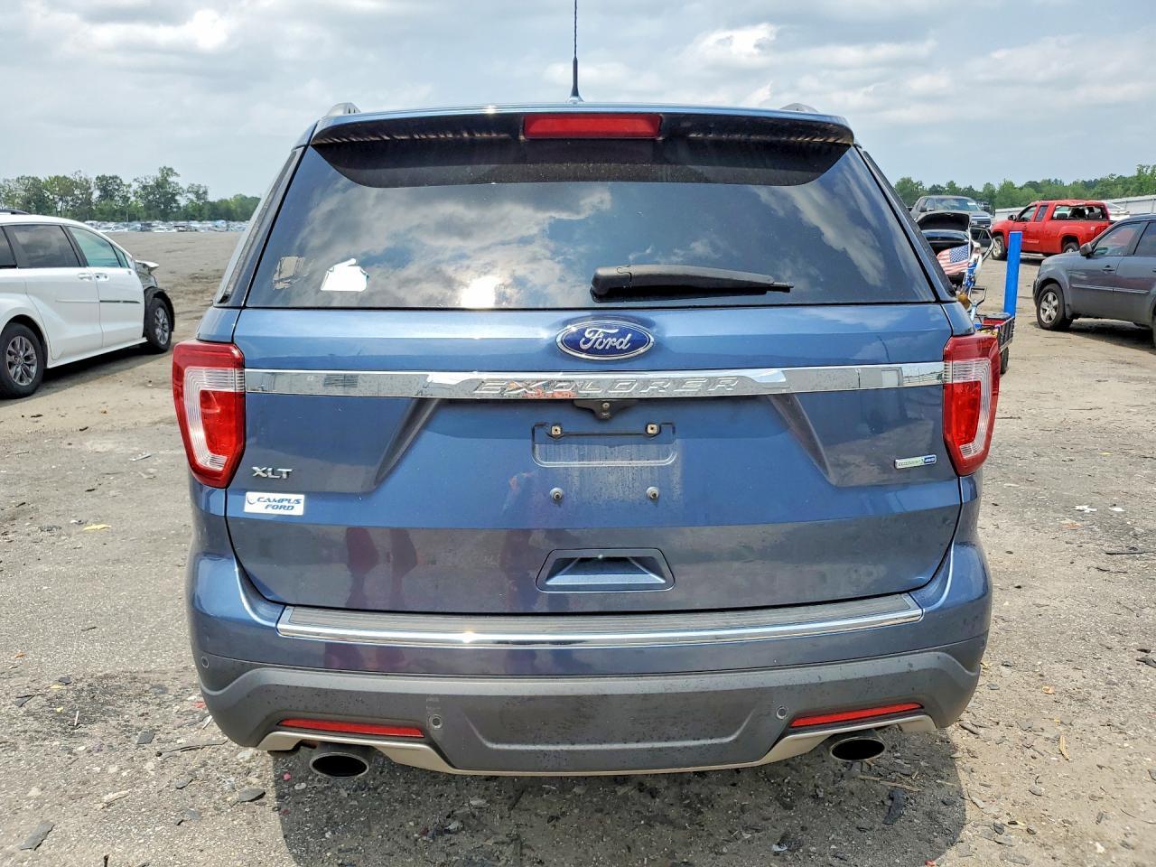 2018 Ford Explorer Xlt - Image 6