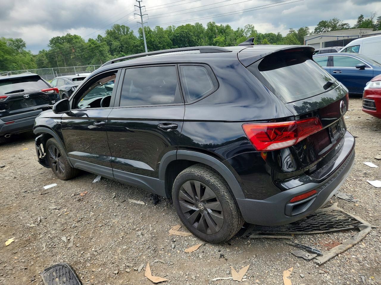 2024 Volkswagen Taos S - Image 2