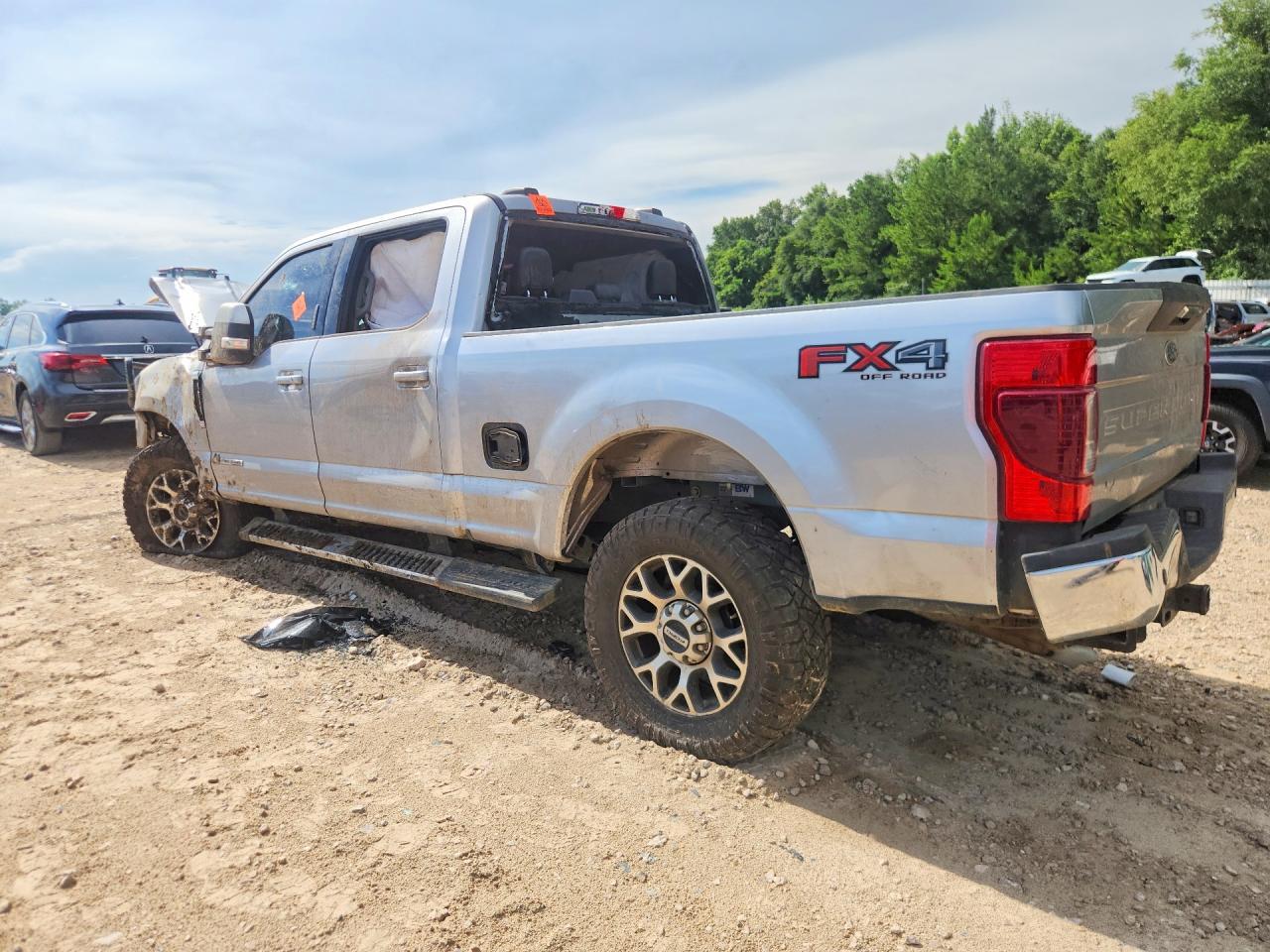 2021 Ford F250 Super Duty - Фото 2