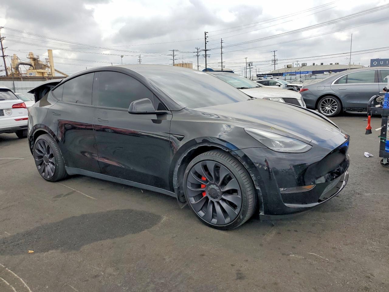 2021 Tesla Model Y - Фото 4