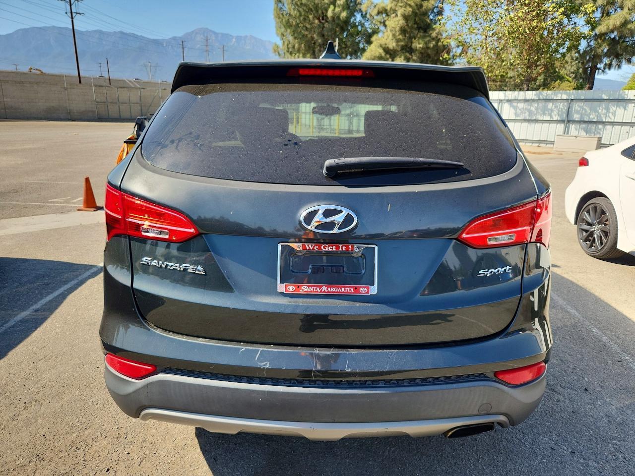 2014 Hyundai Santa Fe Sport 2.4L - Image 6