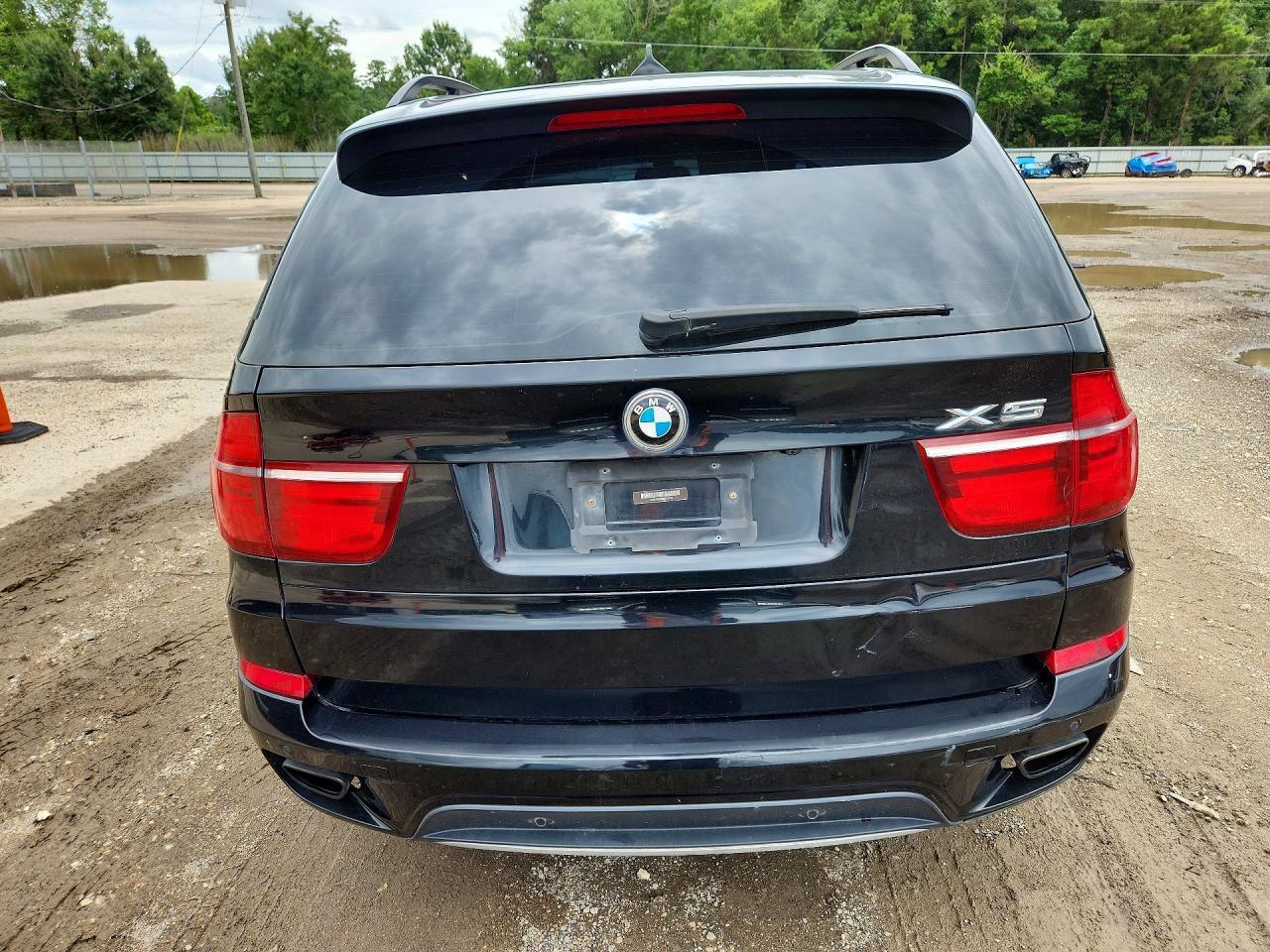 2013 BMW X5 xDrive50I - Image 6