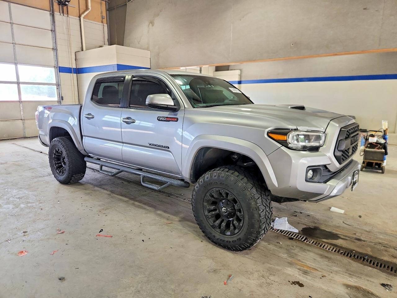 2021 Toyota Tacoma Trd Sport - Image 4