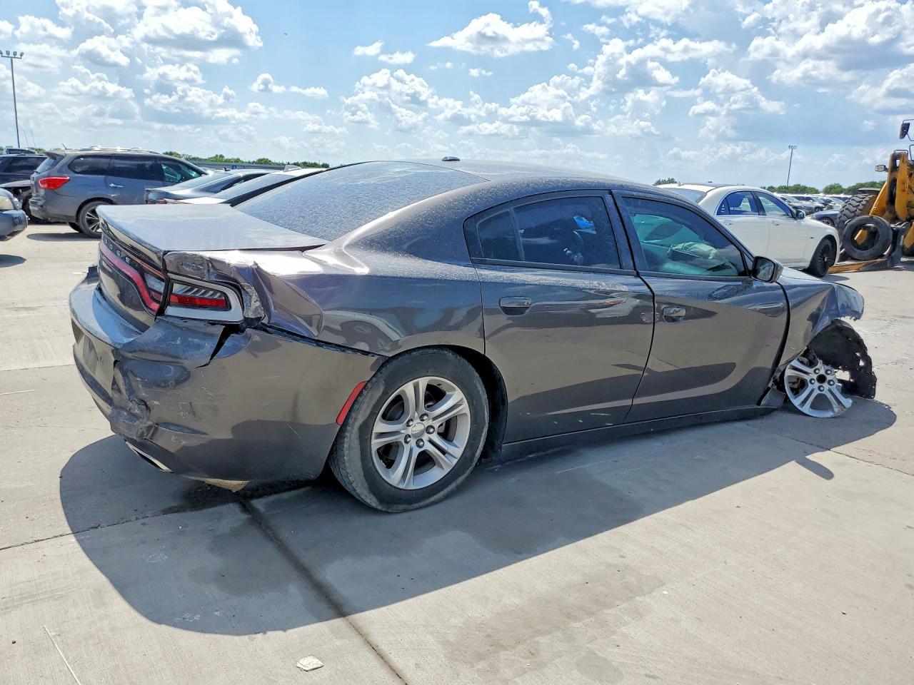 2021 Dodge Charger Sxt - Фото 3