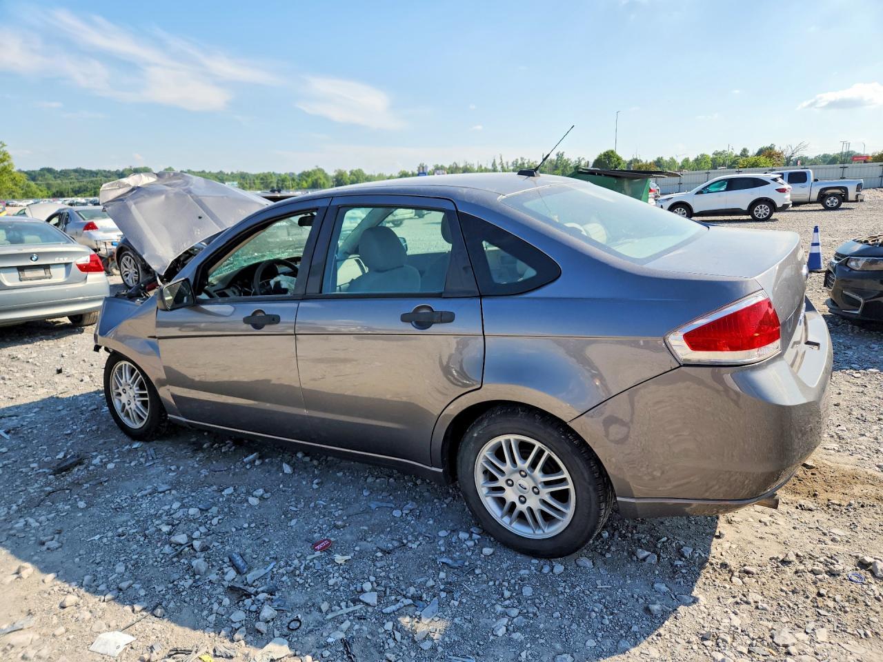 2011 Ford Focus Se - Фото 2