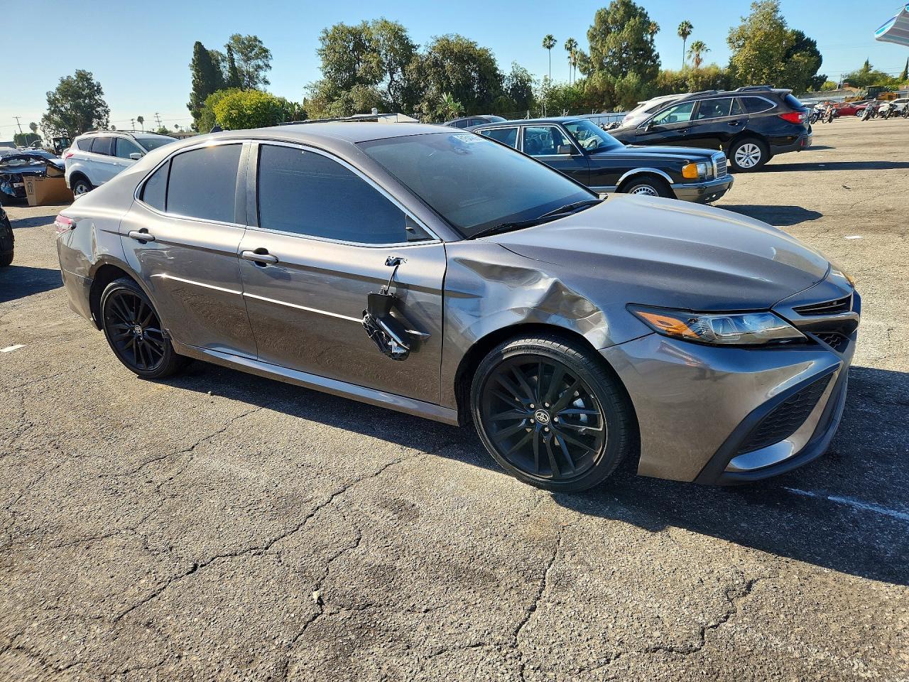 2023 Toyota Camry Se - Фото 4