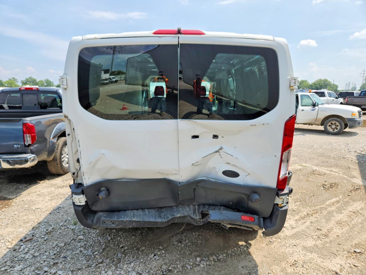 2015 Ford Transit T-150 - Image 6