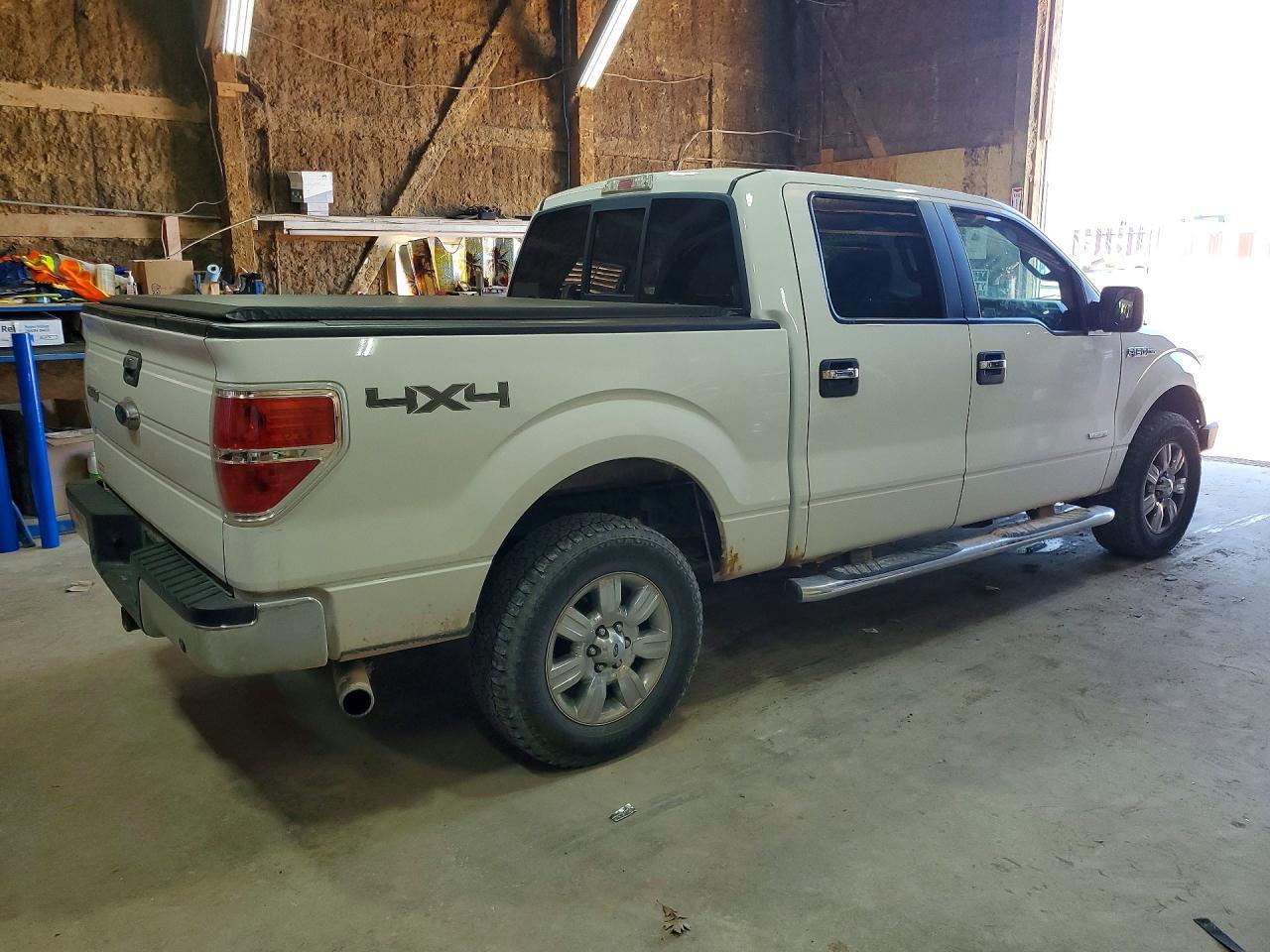 2011 Ford F150 Supercrew - Фото 3