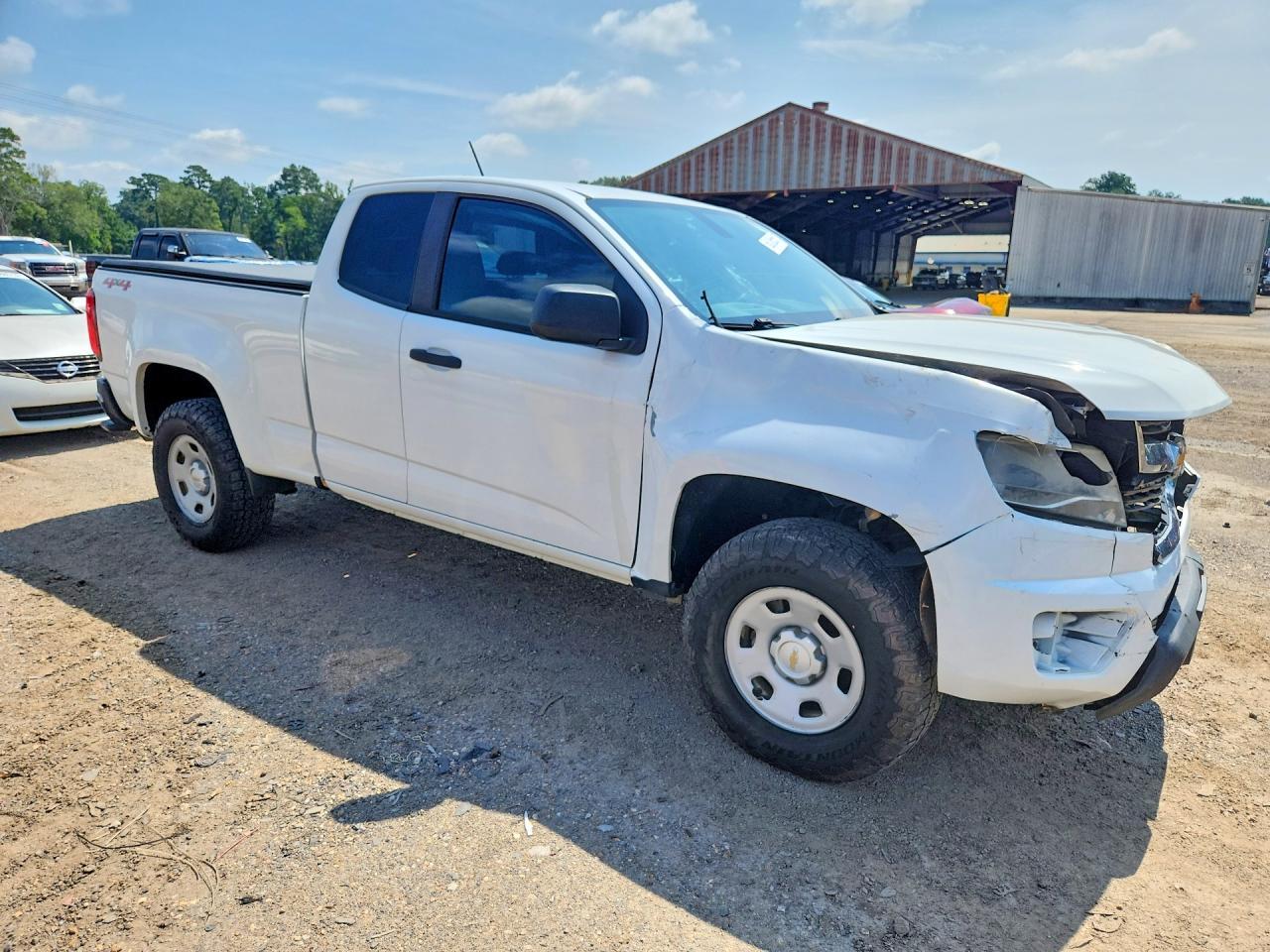 2017 Chevrolet Colorado - Image 4