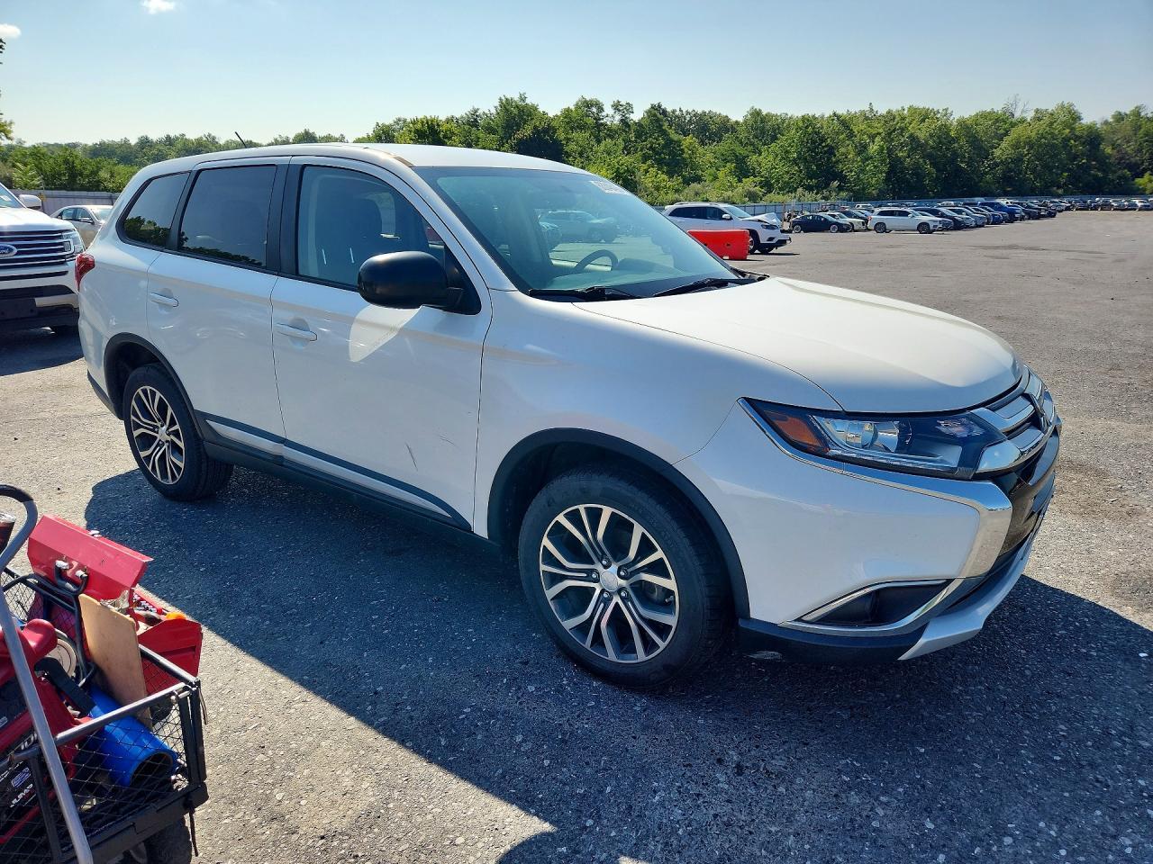 2016 Mitsubishi Outlander Es - Фото 4
