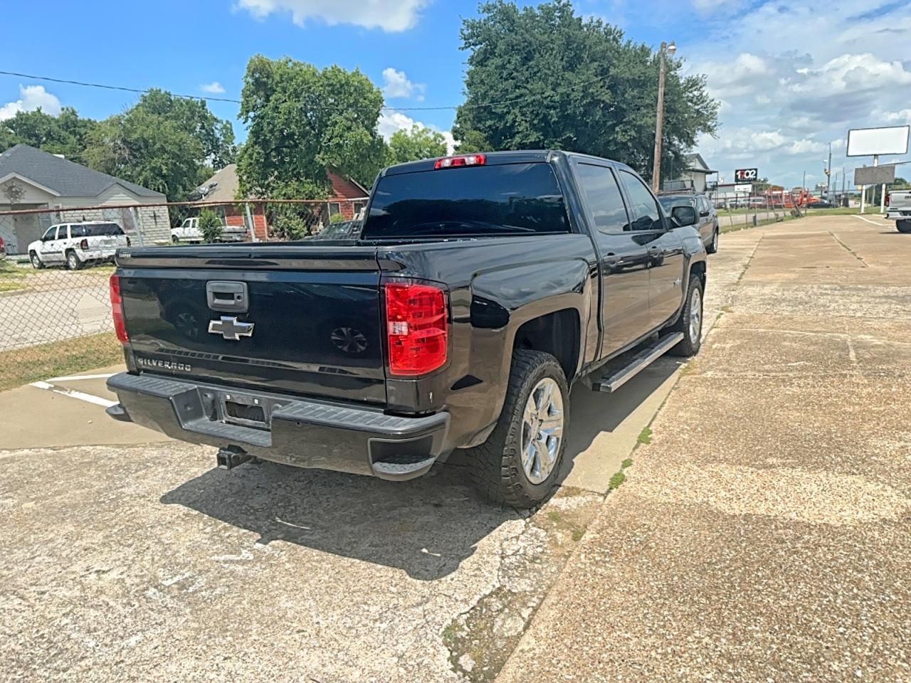 2018 Chevrolet Silverado C1500 Custom - Фото 4