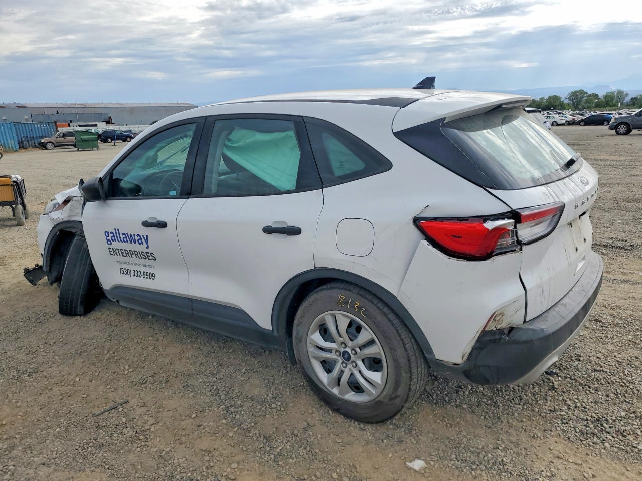 2020 Ford Escape S - Фото 2