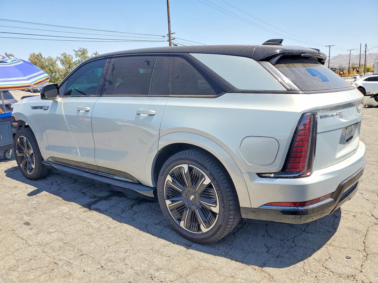 2025 Cadillac Escalade Iq Sport-1 - Image 2